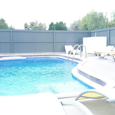 Marina With Pool אלבופיירה